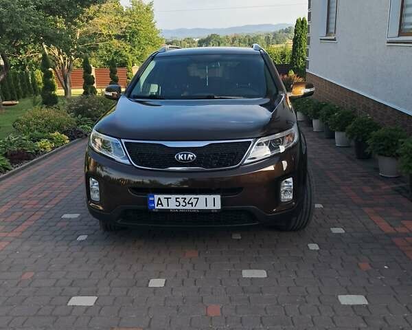 Коричневий Кіа Соренто, об'ємом двигуна 2.2 л та пробігом 232 тис. км за 14800 $, фото 3 на Automoto.ua