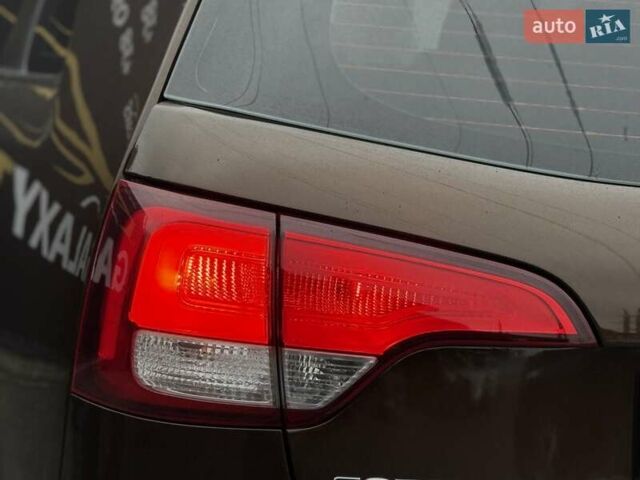 Коричневий Кіа Соренто, об'ємом двигуна 2.2 л та пробігом 91 тис. км за 18700 $, фото 25 на Automoto.ua