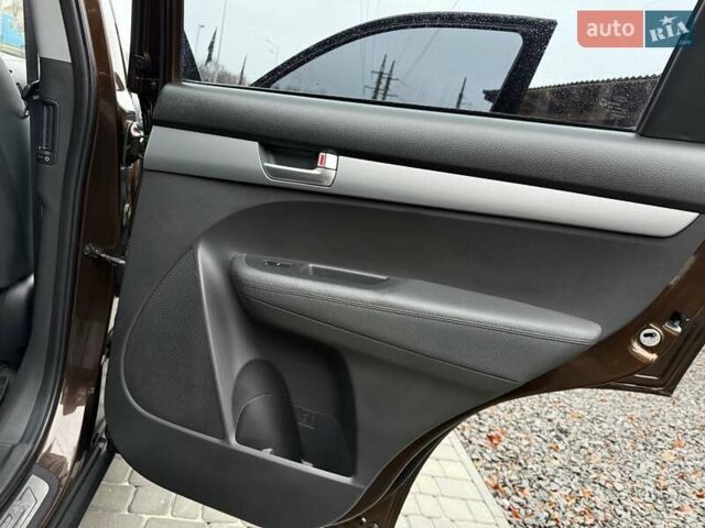 Коричневий Кіа Соренто, об'ємом двигуна 2.2 л та пробігом 91 тис. км за 18700 $, фото 50 на Automoto.ua