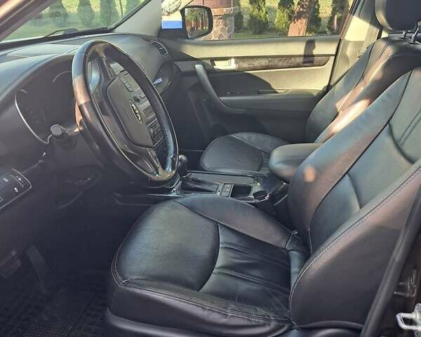 Коричневый Киа Соренто, объемом двигателя 2.2 л и пробегом 230 тыс. км за 15200 $, фото 6 на Automoto.ua