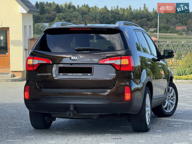 Коричневый Киа Соренто, объемом двигателя 2.2 л и пробегом 212 тыс. км за 15500 $, фото 4 на Automoto.ua