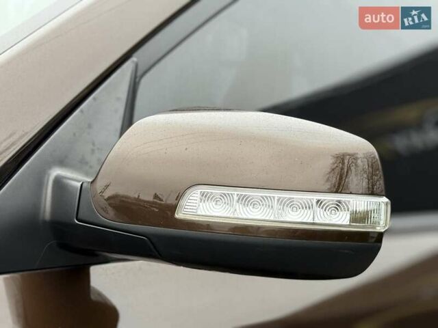 Коричневий Кіа Соренто, об'ємом двигуна 2.2 л та пробігом 91 тис. км за 18700 $, фото 23 на Automoto.ua