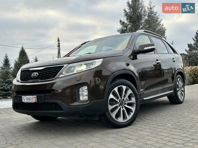Коричневий Кіа Соренто, об'ємом двигуна 2.2 л та пробігом 198 тис. км за 17750 $, фото 4 на Automoto.ua