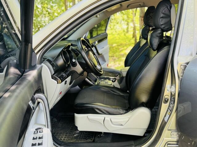 Коричневый Киа Соренто, объемом двигателя 2.4 л и пробегом 93 тыс. км за 12800 $, фото 13 на Automoto.ua