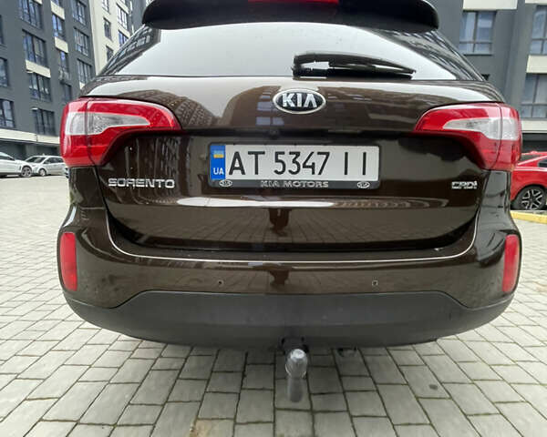 Коричневий Кіа Соренто, об'ємом двигуна 2.2 л та пробігом 230 тис. км за 16000 $, фото 15 на Automoto.ua