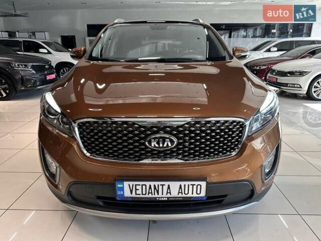 Коричневый Киа Соренто, объемом двигателя 2 л и пробегом 155 тыс. км за 19300 $, фото 1 на Automoto.ua