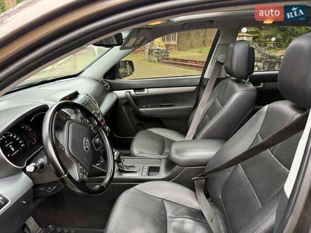 Коричневый Киа Соренто, объемом двигателя 2.2 л и пробегом 225 тыс. км за 16999 $, фото 11 на Automoto.ua