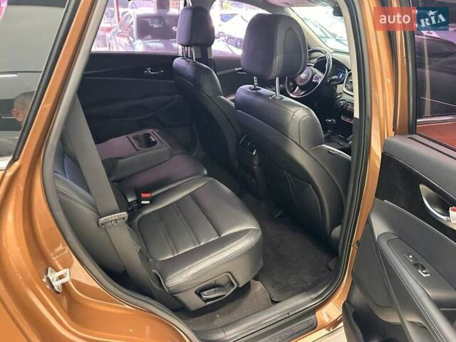 Коричневый Киа Соренто, объемом двигателя 2 л и пробегом 155 тыс. км за 19300 $, фото 20 на Automoto.ua