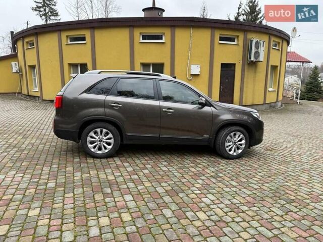 Коричневый Киа Соренто, объемом двигателя 2.2 л и пробегом 225 тыс. км за 16999 $, фото 3 на Automoto.ua