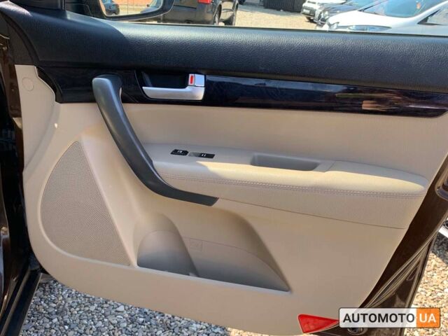 Коричневый Киа Соренто, объемом двигателя 2.2 л и пробегом 249 тыс. км за 17600 $, фото 22 на Automoto.ua