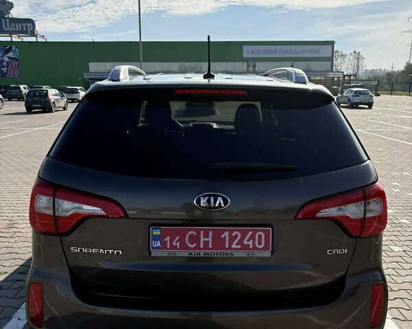Киа Соренто 2014 в Черновцах на Automoto.ua Коричневый Киа Соренто, объемом двигателя 2.2 л и пробегом 202 тыс. км за 18000 $, фото 6 на Automoto.ua