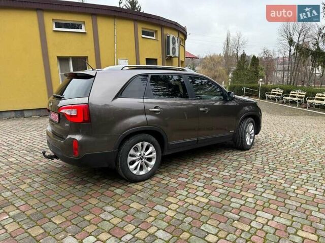 Коричневый Киа Соренто, объемом двигателя 2.2 л и пробегом 225 тыс. км за 16999 $, фото 5 на Automoto.ua