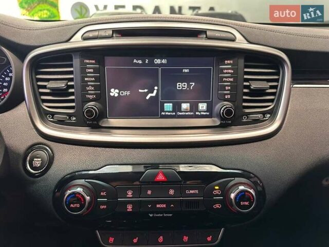 Коричневый Киа Соренто, объемом двигателя 2 л и пробегом 155 тыс. км за 19300 $, фото 13 на Automoto.ua