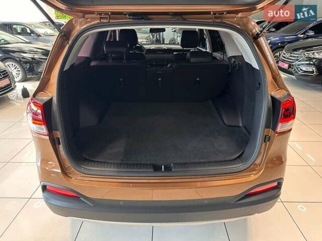 Коричневый Киа Соренто, объемом двигателя 2 л и пробегом 155 тыс. км за 19300 $, фото 8 на Automoto.ua