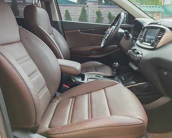 Коричневый Киа Соренто, объемом двигателя 2.2 л и пробегом 160 тыс. км за 21700 $, фото 56 на Automoto.ua