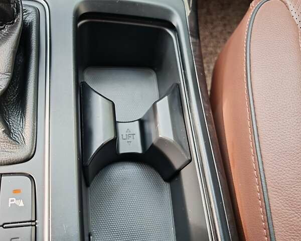 Коричневый Киа Соренто, объемом двигателя 2.2 л и пробегом 160 тыс. км за 21700 $, фото 44 на Automoto.ua