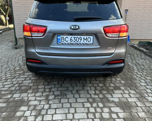 Коричневый Киа Соренто, объемом двигателя 2.4 л и пробегом 168 тыс. км за 11900 $, фото 5 на Automoto.ua