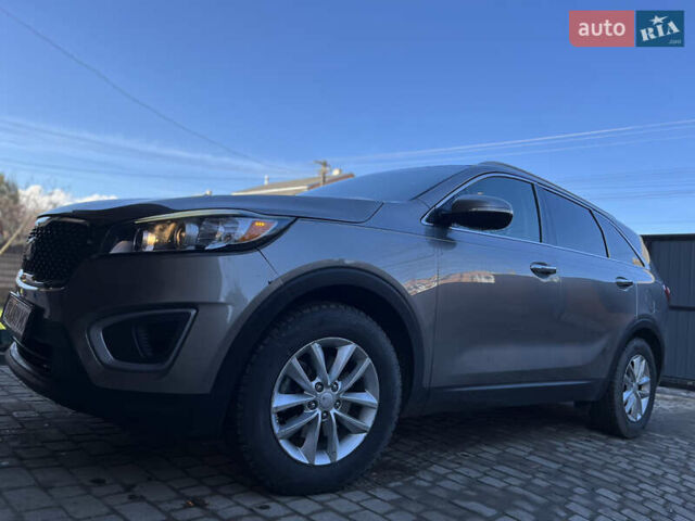 Коричневый Киа Соренто, объемом двигателя 2.4 л и пробегом 168 тыс. км за 11900 $, фото 3 на Automoto.ua
