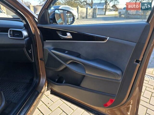 Коричневый Киа Соренто, объемом двигателя 2.2 л и пробегом 121 тыс. км за 18999 $, фото 52 на Automoto.ua