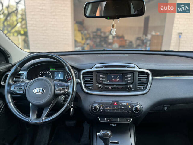 Коричневый Киа Соренто, объемом двигателя 2.4 л и пробегом 168 тыс. км за 11900 $, фото 9 на Automoto.ua