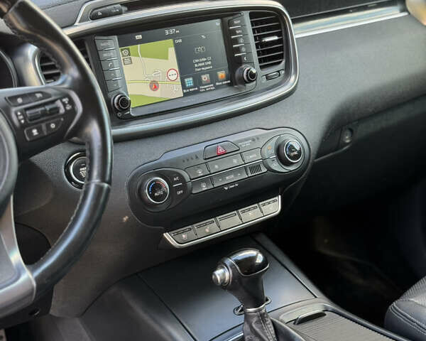 Коричневий Кіа Соренто, об'ємом двигуна 2.2 л та пробігом 260 тис. км за 21500 $, фото 53 на Automoto.ua
