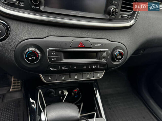 Коричневый Киа Соренто, объемом двигателя 2.2 л и пробегом 80 тыс. км за 28500 $, фото 50 на Automoto.ua