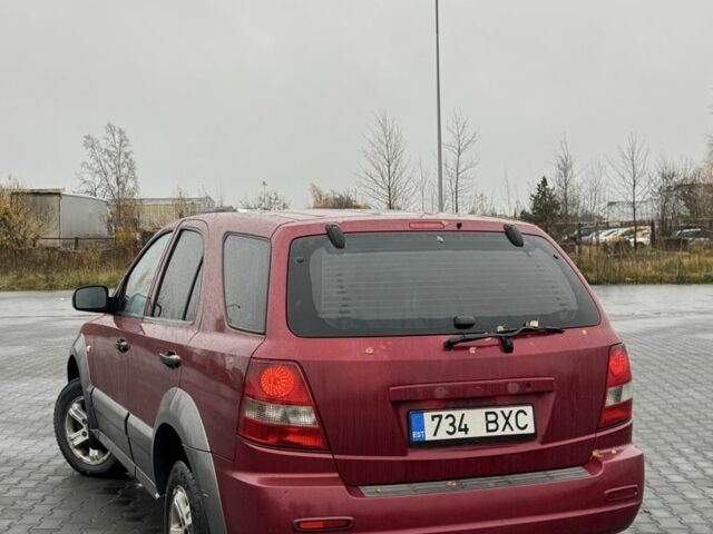 Красный Киа Соренто, объемом двигателя 2.5 л и пробегом 282 тыс. км за 3300 $, фото 3 на Automoto.ua