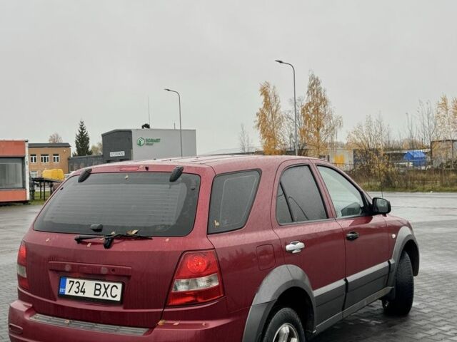 Красный Киа Соренто, объемом двигателя 2.5 л и пробегом 282 тыс. км за 3300 $, фото 4 на Automoto.ua