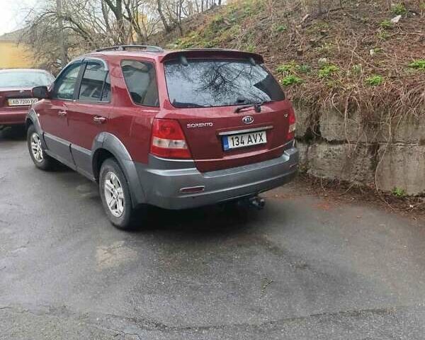 Красный Киа Соренто, объемом двигателя 2.5 л и пробегом 189 тыс. км за 4000 $, фото 4 на Automoto.ua