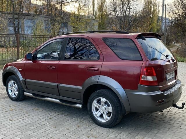 Красный Киа Соренто, объемом двигателя 2.5 л и пробегом 200 тыс. км за 3150 $, фото 2 на Automoto.ua