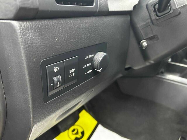 Красный Киа Соренто, объемом двигателя 2.5 л и пробегом 234 тыс. км за 9400 $, фото 7 на Automoto.ua