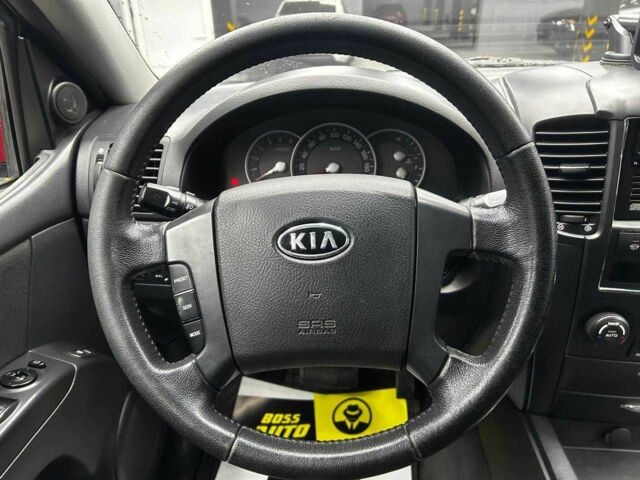 Красный Киа Соренто, объемом двигателя 2.5 л и пробегом 234 тыс. км за 9400 $, фото 15 на Automoto.ua