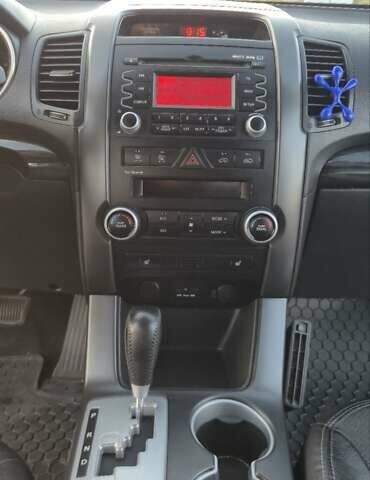 Красный Киа Соренто, объемом двигателя 2.2 л и пробегом 276 тыс. км за 11700 $, фото 21 на Automoto.ua