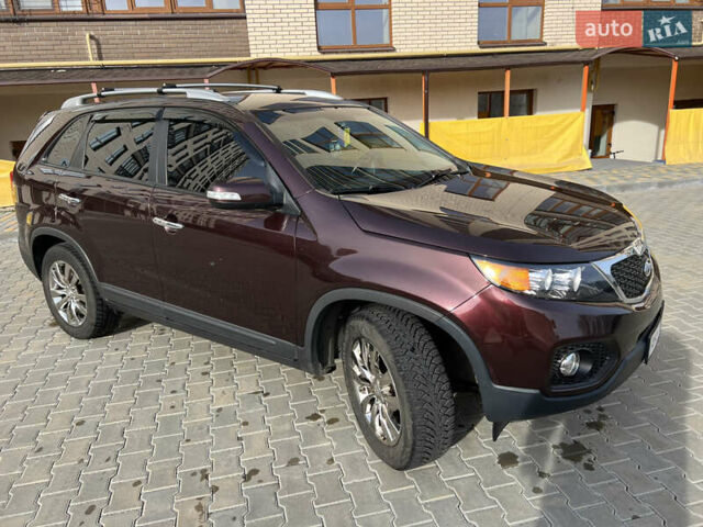 Красный Киа Соренто, объемом двигателя 2.36 л и пробегом 190 тыс. км за 11300 $, фото 6 на Automoto.ua