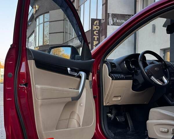 Червоний Кіа Соренто, об'ємом двигуна 2.2 л та пробігом 207 тис. км за 13300 $, фото 12 на Automoto.ua