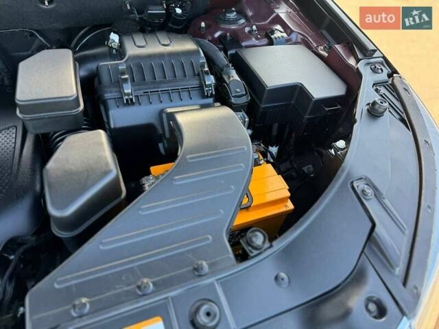 Красный Киа Соренто, объемом двигателя 2.35 л и пробегом 169 тыс. км за 14000 $, фото 7 на Automoto.ua