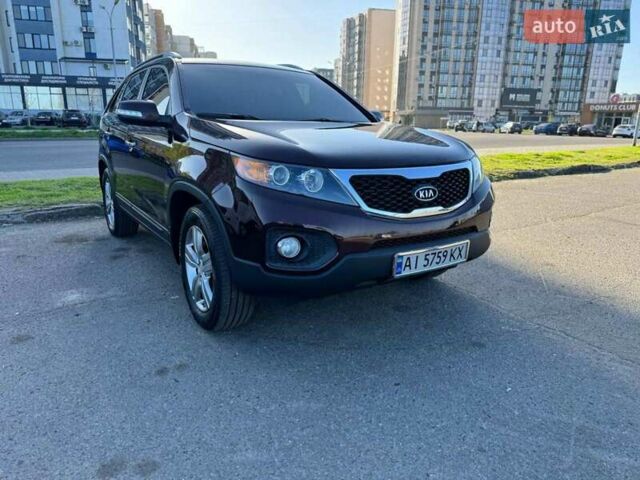 Красный Киа Соренто, объемом двигателя 2.35 л и пробегом 169 тыс. км за 14500 $, фото 15 на Automoto.ua