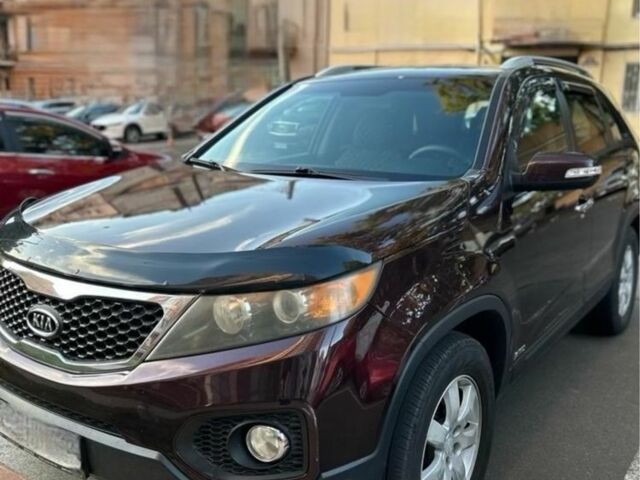 Червоний Кіа Соренто, об'ємом двигуна 2.4 л та пробігом 205 тис. км за 11000 $, фото 2 на Automoto.ua