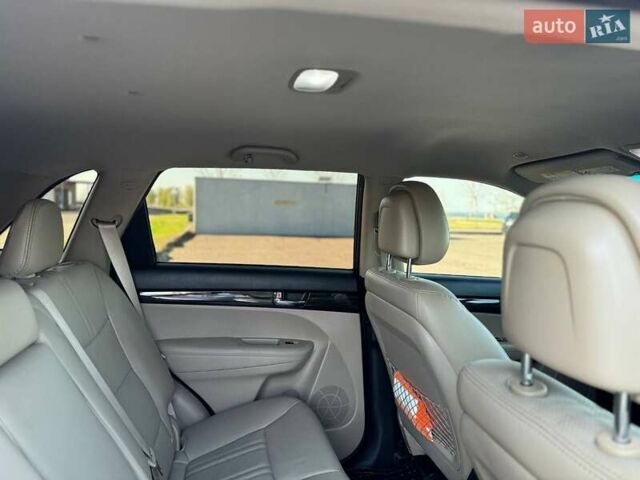Красный Киа Соренто, объемом двигателя 2.35 л и пробегом 169 тыс. км за 14500 $, фото 27 на Automoto.ua