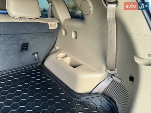 Красный Киа Соренто, объемом двигателя 2.35 л и пробегом 169 тыс. км за 14000 $, фото 18 на Automoto.ua