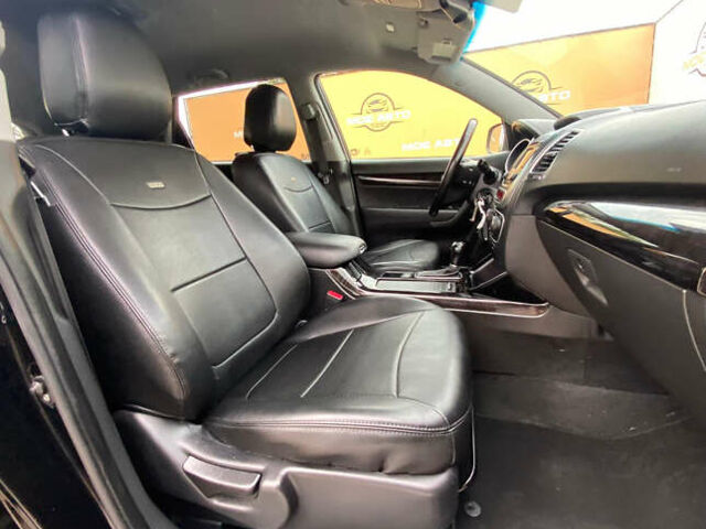 Красный Киа Соренто, объемом двигателя 2.2 л и пробегом 229 тыс. км за 15999 $, фото 9 на Automoto.ua