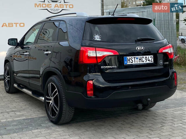 Красный Киа Соренто, объемом двигателя 2.2 л и пробегом 229 тыс. км за 15950 $, фото 7 на Automoto.ua