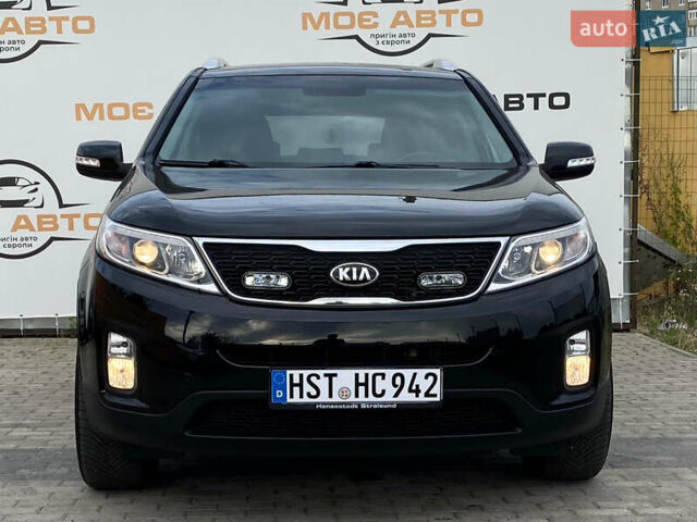 Красный Киа Соренто, объемом двигателя 2.2 л и пробегом 229 тыс. км за 15950 $, фото 1 на Automoto.ua