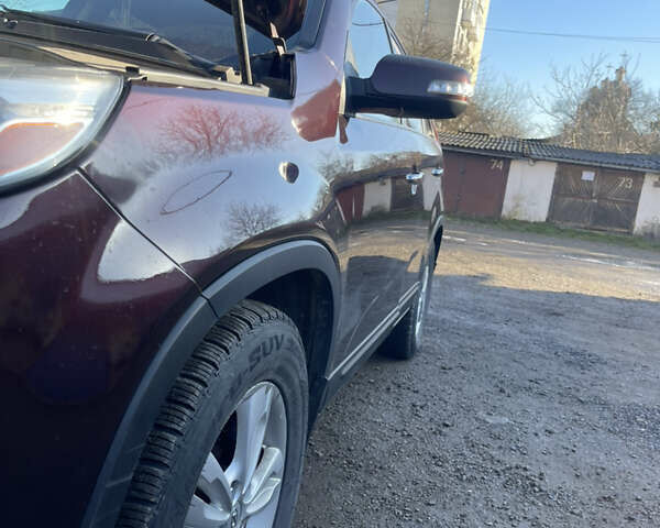 Красный Киа Соренто, объемом двигателя 2.35 л и пробегом 134 тыс. км за 11500 $, фото 14 на Automoto.ua