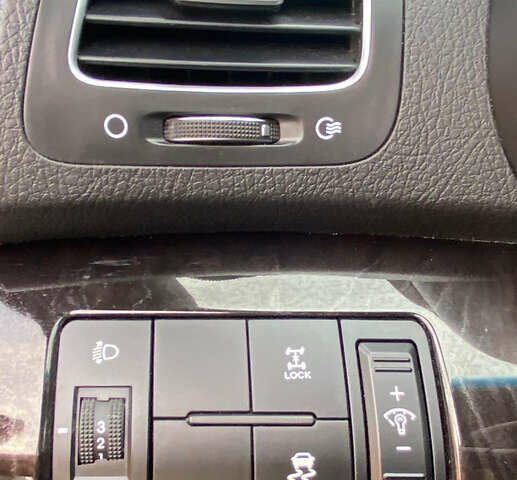 Червоний Кіа Соренто, об'ємом двигуна 2.2 л та пробігом 229 тис. км за 15900 $, фото 19 на Automoto.ua