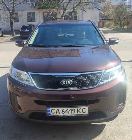 Красный Киа Соренто, объемом двигателя 2.35 л и пробегом 162 тыс. км за 14900 $, фото 1 на Automoto.ua