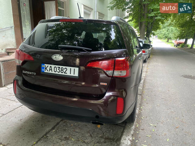Червоний Кіа Соренто, об'ємом двигуна 2.35 л та пробігом 185 тис. км за 12100 $, фото 6 на Automoto.ua