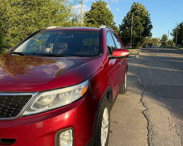 Червоний Кіа Соренто, об'ємом двигуна 2.4 л та пробігом 170 тис. км за 11900 $, фото 1 на Automoto.ua