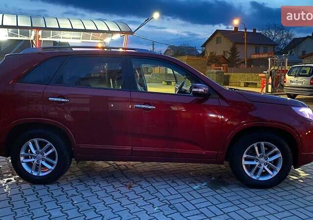 Красный Киа Соренто, объемом двигателя 2.4 л и пробегом 118 тыс. км за 12800 $, фото 7 на Automoto.ua