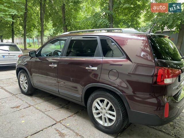 Червоний Кіа Соренто, об'ємом двигуна 2.35 л та пробігом 185 тис. км за 12100 $, фото 9 на Automoto.ua
